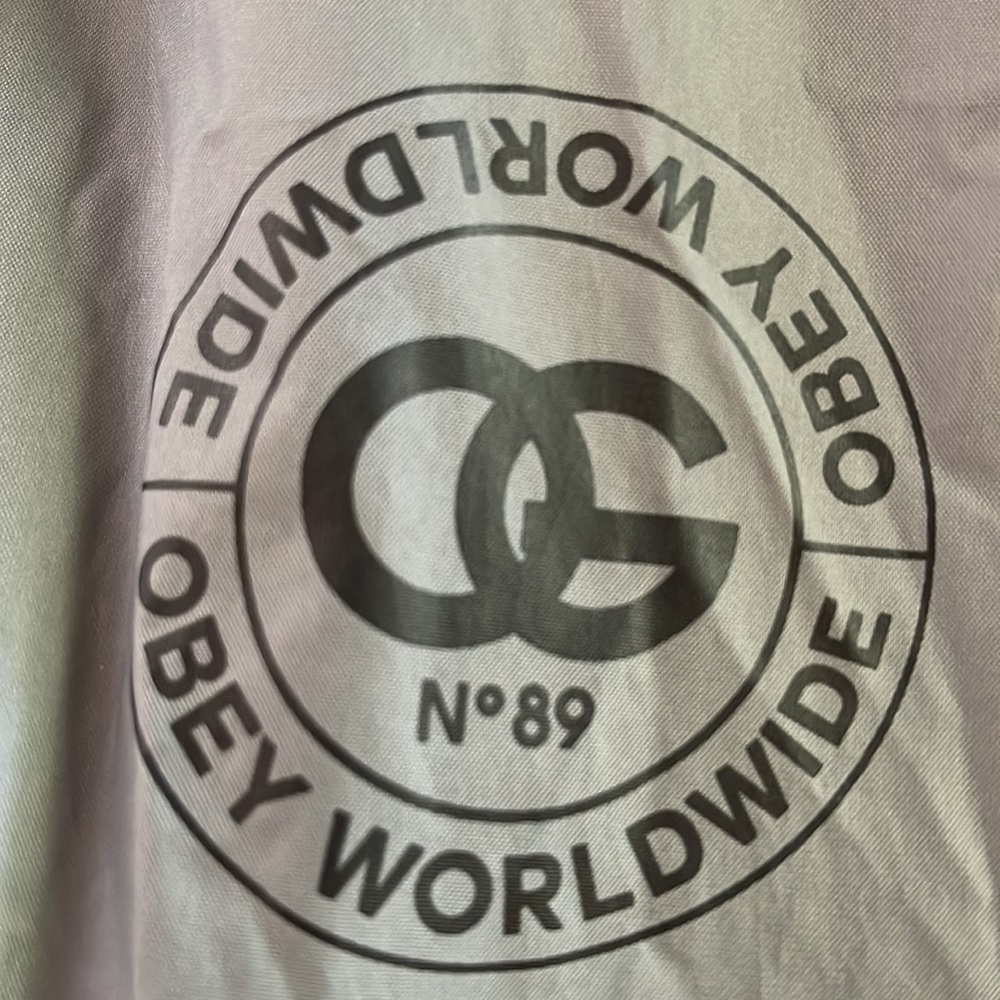 Obey, M, hooded windbreaker, light lining,snaps,raglan sleeves, adjust hem, EUC